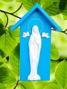 kapliczka drewniana maryjna niebieska 220zł
